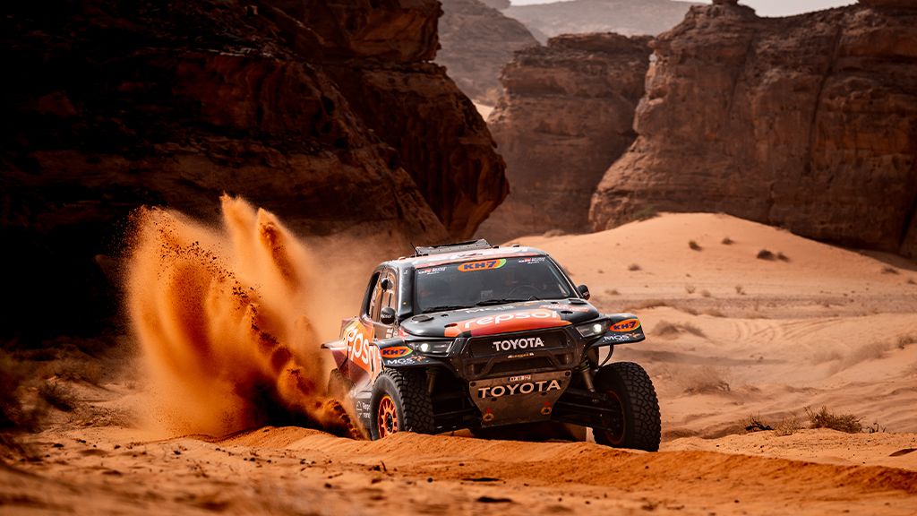 Rally Morocco 2026: Toyota giành trọn bục vinh quang, Repsol Toyota Rally Team chạy đà cho Dakar 2027